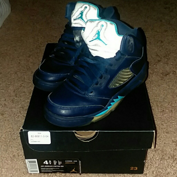 Air Jordan 5 Retro BG - Picture 2 of 4